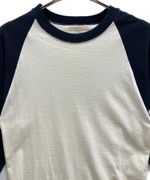 BLURHMS（ブラームス）blurhms (ブラームス) Co/Silk Nep Baseball Raglan Tee ブラック×アイボリーの古着・服飾アイテム