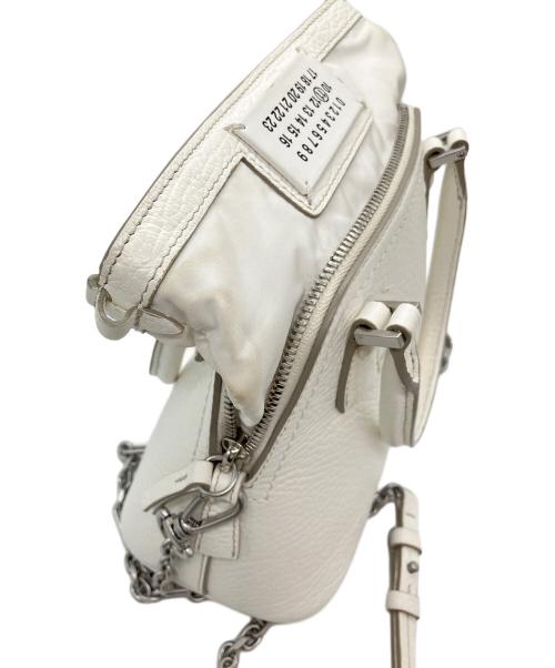 Maison Margiela（メゾンマルジェラ）Maison Margiela (メゾンマルジェラ) 5AC マイクロバッグ ホワイトの古着・服飾アイテム