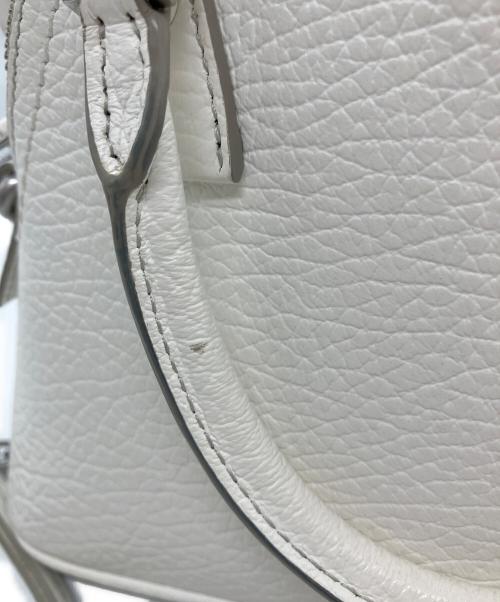 Maison Margiela（メゾンマルジェラ）Maison Margiela (メゾンマルジェラ) 5AC マイクロバッグ ホワイトの古着・服飾アイテム