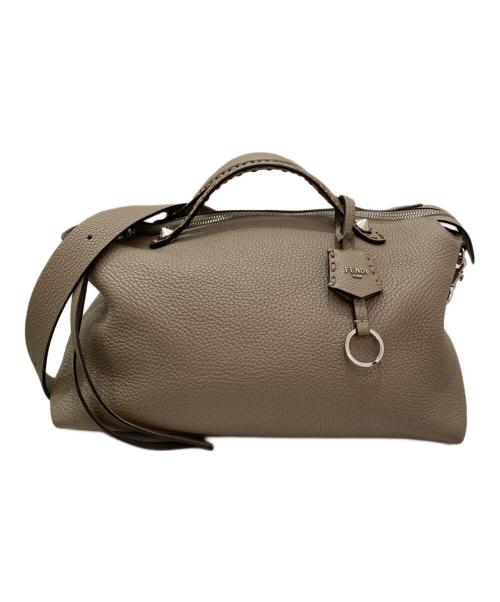 FENDI（フェンディ）FENDI (フェンディ) バイ ザ ウェイ セレリア ラージ グレージュの古着・服飾アイテム