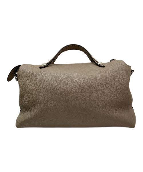 FENDI（フェンディ）FENDI (フェンディ) バイ ザ ウェイ セレリア ラージ グレージュの古着・服飾アイテム