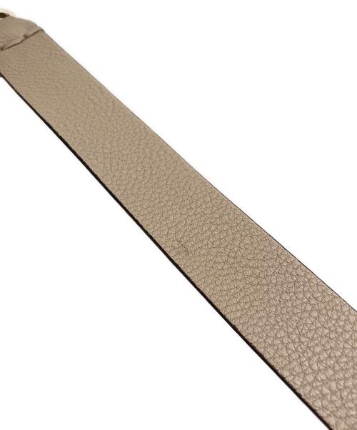 FENDI（フェンディ）FENDI (フェンディ) バイ ザ ウェイ セレリア ラージ グレージュの古着・服飾アイテム