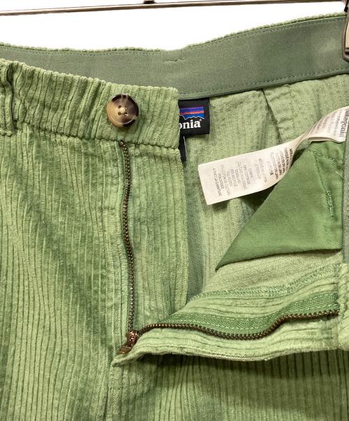 Patagonia（パタゴニア）Patagonia (パタゴニア) ワイドウェール・コーデュロイ・パンツ グリーン サイズ:SIZE　Sの古着・服飾アイテム
