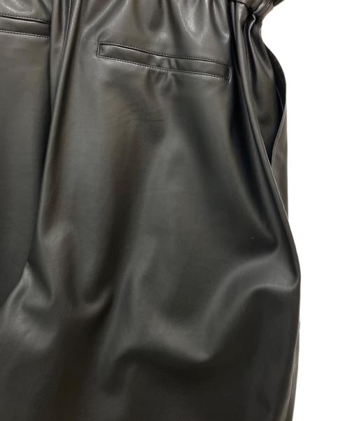 IORE（イオレ）IORE (イオレ) Petal Leather Pants ブラック サイズ:SIZE 36の古着・服飾アイテム