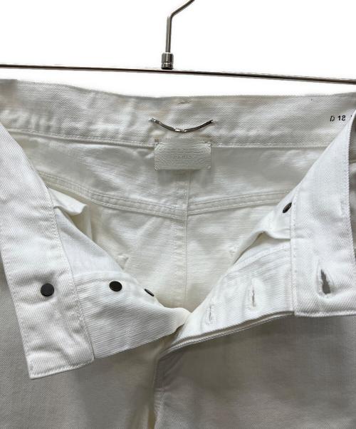 Saint Laurent Paris（サンローランパリ）Saint Laurent Paris (サンローランパリ) テーパードデニムパンツ ホワイト サイズ:SIZE 76cm (W30)の古着・服飾アイテム