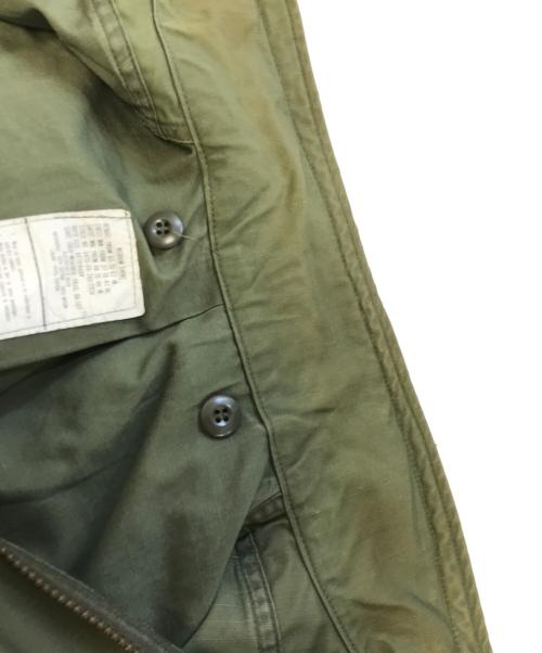 VINTAGE MILITARY（ヴィンテージ ミリタリー）VINTAGE MILITARY (ヴィンテージ ミリタリー) US ARMY M65フィールドジャケット カーキ サイズ:MEDIUM SHORTの古着・服飾アイテム
