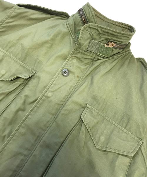 VINTAGE MILITARY（ヴィンテージ ミリタリー）VINTAGE MILITARY (ヴィンテージ ミリタリー) US ARMY M65フィールドジャケット カーキ サイズ:MEDIUM SHORTの古着・服飾アイテム