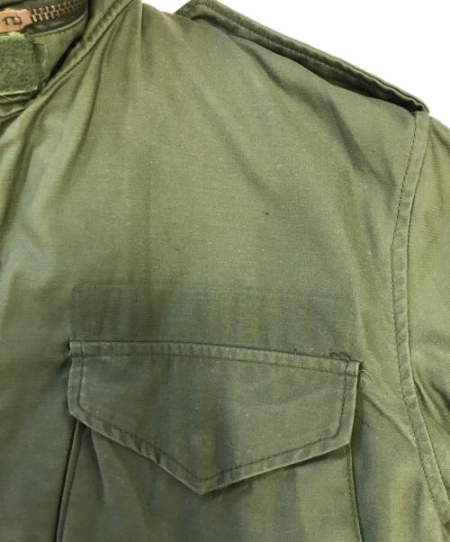 VINTAGE MILITARY（ヴィンテージ ミリタリー）VINTAGE MILITARY (ヴィンテージ ミリタリー) US ARMY M65フィールドジャケット カーキ サイズ:MEDIUM SHORTの古着・服飾アイテム