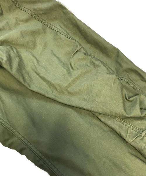 VINTAGE MILITARY（ヴィンテージ ミリタリー）VINTAGE MILITARY (ヴィンテージ ミリタリー) US ARMY M65フィールドジャケット カーキ サイズ:MEDIUM SHORTの古着・服飾アイテム