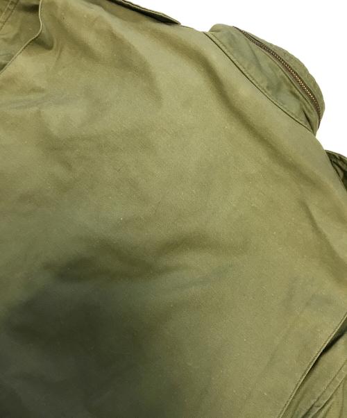 VINTAGE MILITARY（ヴィンテージ ミリタリー）VINTAGE MILITARY (ヴィンテージ ミリタリー) US ARMY M65フィールドジャケット カーキ サイズ:MEDIUM SHORTの古着・服飾アイテム