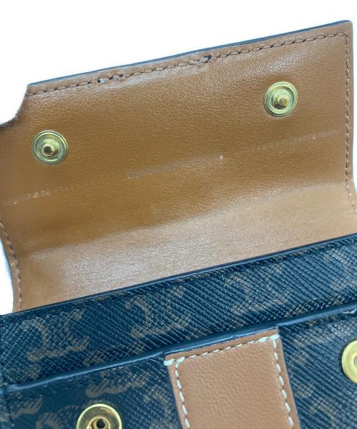 CELINE（セリーヌ）CELINE (セリーヌ) スモールトリフォールドコンパクトウォレット ブラウンの古着・服飾アイテム