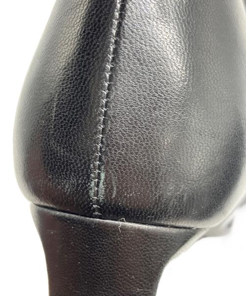 Roger Vivier（ロジェ ヴィヴィエ）Roger Vivier (ロジェ ヴィヴィエ) ショートブーツ ブラック サイズ:36　1/2の古着・服飾アイテム