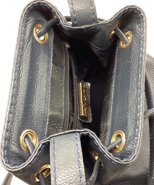 Yves Saint Laurent（イヴサンローラン）Yves Saint Laurent (イヴサンローラン) ロゴ巾着ショルダーバッグ ネイビーの古着・服飾アイテム