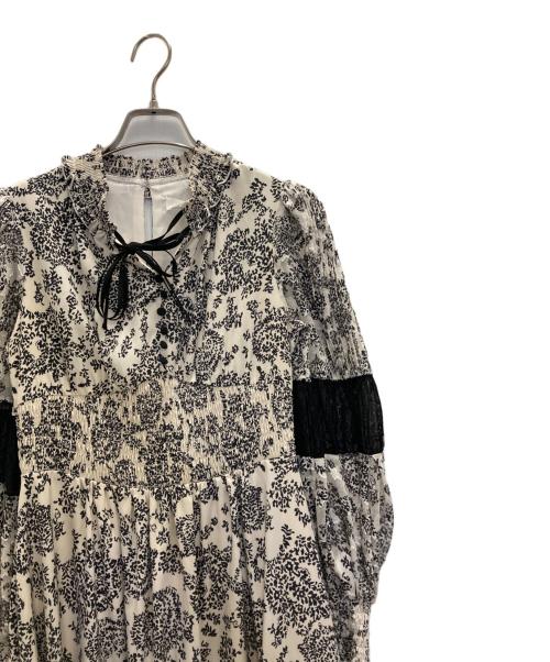 HER LIP TO（ハーリップトゥ）Her lip to (ハーリップトゥ) Winter Floral Long-sleeve Dress ベージュ サイズ:Sの古着・服飾アイテム