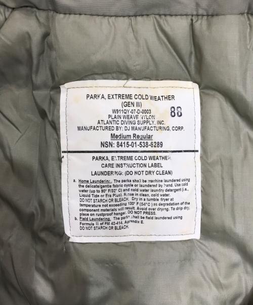VINTAGE MILITARY（ヴィンテージ ミリタリー）VINTAGE MILITARY (ヴィンテージ ミリタリー) US ARMY PARKA ENTREME COLD WEATHER グレー サイズ:MEDIUM‐REGULARの古着・服飾アイテム