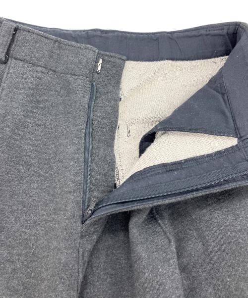 ETRE TOKYO（エトレトウキョウ）ETRE TOKYO (エトレトウキョウ) スウェットタックパンツ グレー サイズ:Sの古着・服飾アイテム