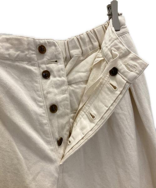 UPCYCLELINO（アップサイクルリノ）UpcycleLino (アップサイクルリノ) BASIC チノ 2タックワイドパンツ アイボリー サイズ:1の古着・服飾アイテム