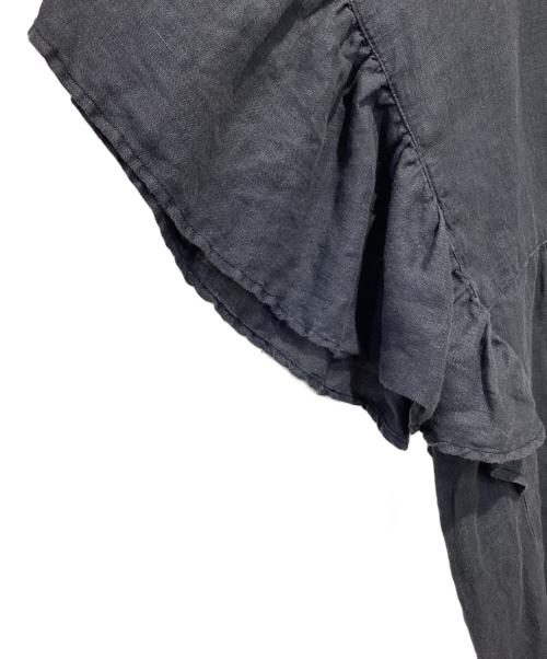 nest Robe（ネストローブ）nest Robe (ネストローブ) リネンラッフル袖2wayブラウス グレー サイズ:Freeの古着・服飾アイテム