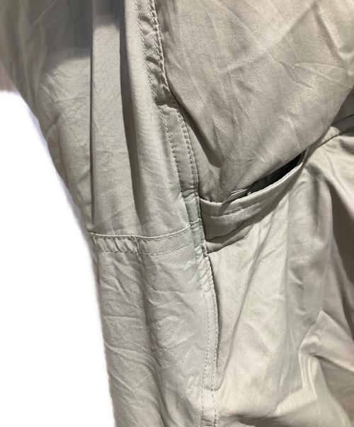 US ARMY（ユーエスアーミー）US ARMY (ユーエスアーミー) ECWCS GEN3 LEVEL7 EXTREME COLD WEATHER TROUSERS グレー サイズ:MRの古着・服飾アイテム