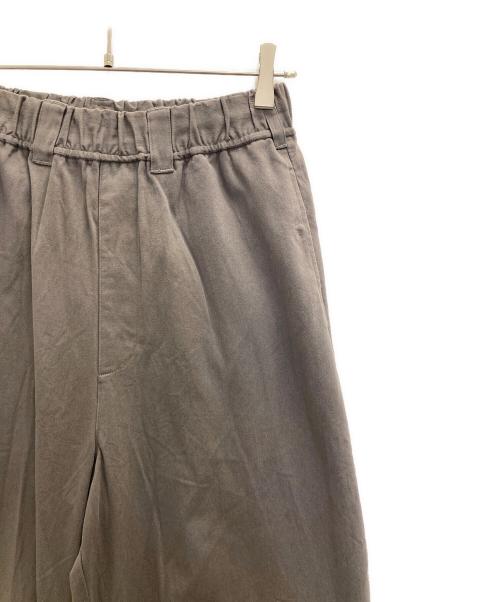休日と詩（キュウジツトウタ）休日と詩 (キュウジツトウタ) ホエールパンツ グレー サイズ:FREEの古着・服飾アイテム