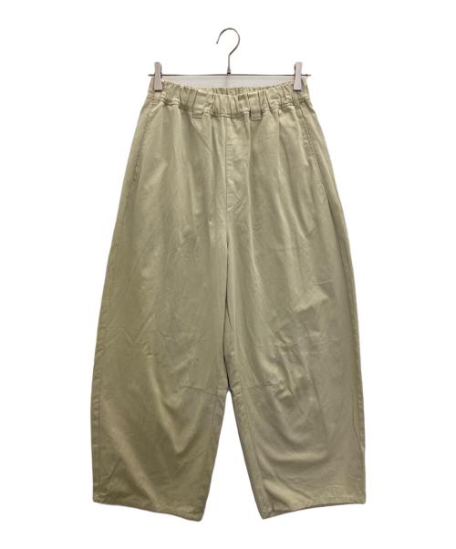 休日と詩（キュウジツトウタ）休日と詩 (キュウジツトウタ) ホエールパンツ ベージュ サイズ:FREEの古着・服飾アイテム