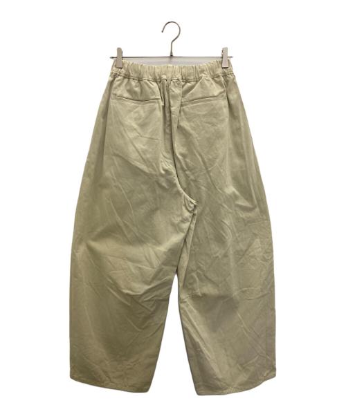 休日と詩（キュウジツトウタ）休日と詩 (キュウジツトウタ) ホエールパンツ ベージュ サイズ:FREEの古着・服飾アイテム
