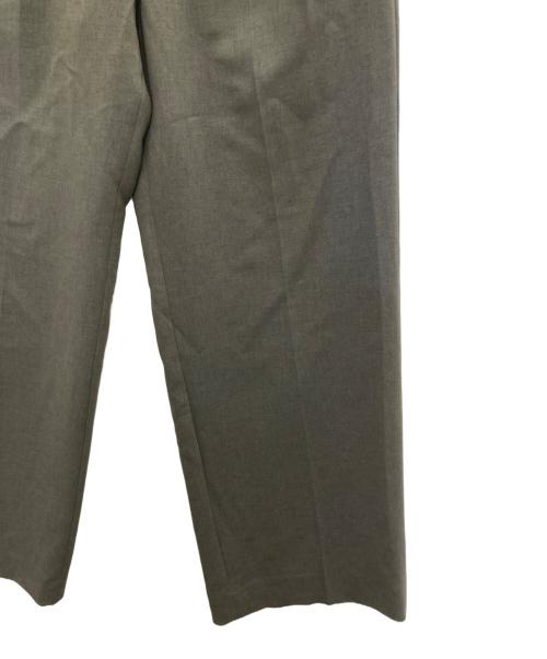 Spick and Span（スピック＆スパン）Spick and Span (スピック＆スパン) ダブルクロスツータックパンツ グレー サイズ:SIZE36の古着・服飾アイテム