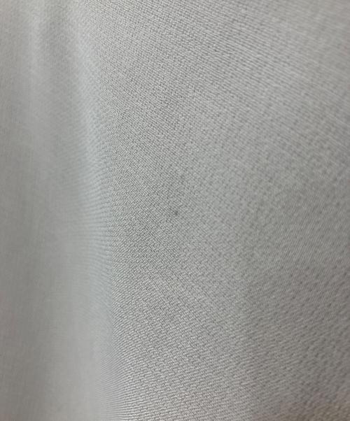 ADORE（アドーア）ADORE (アドーア) ライトストレッチブラウス グレー サイズ:38の古着・服飾アイテム