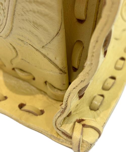 Carving Tribes（カービングトライブス）CARVING TRIBES (カービングトライブス) ハンドバッグ イエローの古着・服飾アイテム