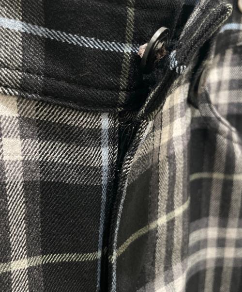 BURBERRY BLUE LABEL（バーバリー ブルー レーベル）BURBERRY BLUE LABEL (バーバリー ブルー レーベル) チェックパンツ ブラック サイズ:36の古着・服飾アイテム