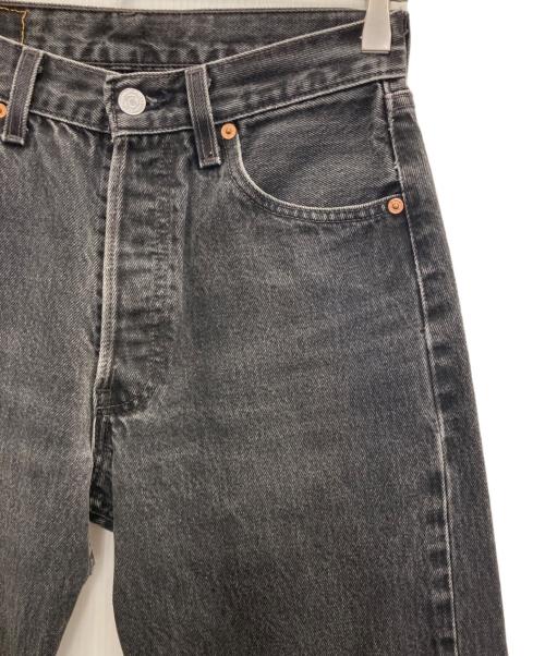 LEVI'S（リーバイス）LEVI'S (リーバイス) デニムパンツ ブラック サイズ: 73.5cm (W29)の古着・服飾アイテム