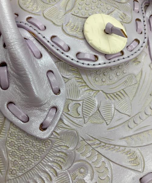 Carving Tribes（カービングトライブス）Carving Tribes (カービングトライブス) 2WAYショルダーバッグ ラベンダーの古着・服飾アイテム