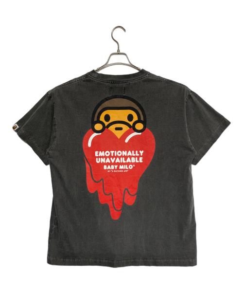 A BATHING APE（アベイシングエイプ）A BATHING APE (アベイシングエイプ) EMOTIONALLY UNAVAILABLE (エモーショナリー・アンアベイラブル) EU MILO SS TEE グレー サイズ:Lの古着・服飾アイテム