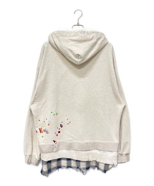 Maison MIHARA YASUHIRO（メゾン ミハラ ヤスヒロ）Maison MIHARA YASUHIRO (メゾン ミハラ ヤスヒロ) 25SS Triple Layered Hoodie/Kids Sticker Printed Hoodie アイボリー サイズ:48の古着・服飾アイテム