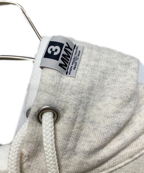Maison MIHARA YASUHIRO（メゾン ミハラ ヤスヒロ）Maison MIHARA YASUHIRO (メゾン ミハラ ヤスヒロ) 25SS Triple Layered Hoodie/Kids Sticker Printed Hoodie アイボリー サイズ:48の古着・服飾アイテム