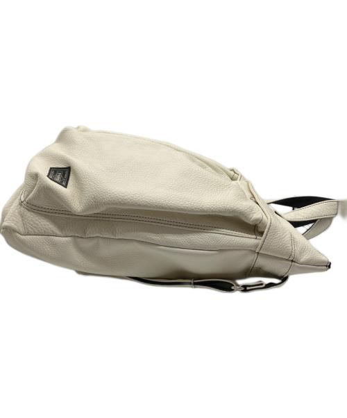 PORTER（ポーター）PORTER (ポーター) HELMET BAG ホワイトの古着・服飾アイテム