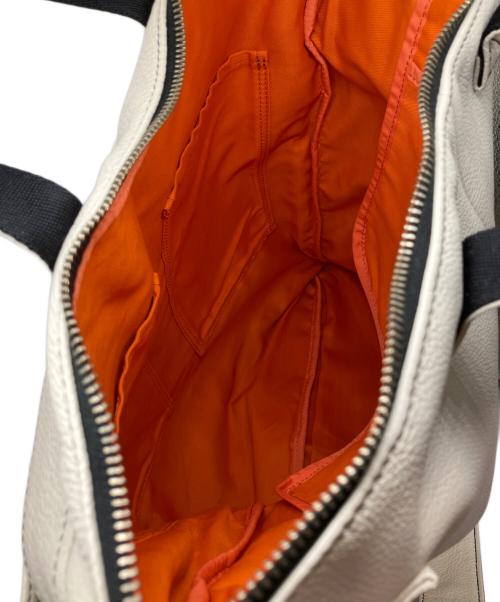 PORTER（ポーター）PORTER (ポーター) HELMET BAG ホワイトの古着・服飾アイテム