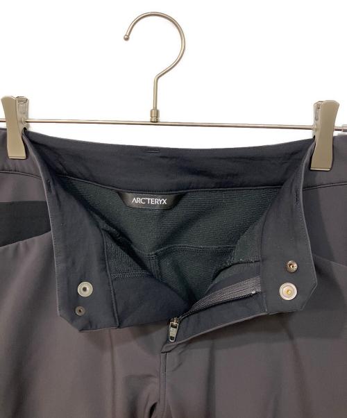 ARC'TERYX（アークテリクス）ARC'TERYX (アークテリクス) トレッキングボトム(クレストンSVパンツ) グレー サイズ:SIZE 30の古着・服飾アイテム