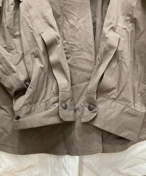 COCCINELLE（コチネレ）COCCINELLE (コチネレ) PERTEX 3LAYER OVER SHIRT グレー サイズ:Ｌの古着・服飾アイテム