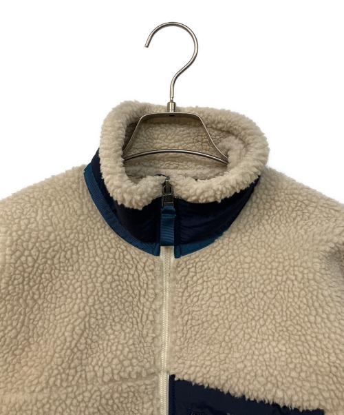 Patagonia（パタゴニア）Patagonia (パタゴニア) アウトドアウェア(クラシックレトロXジャケット) ベージュ サイズ:SIZE XXSの古着・服飾アイテム