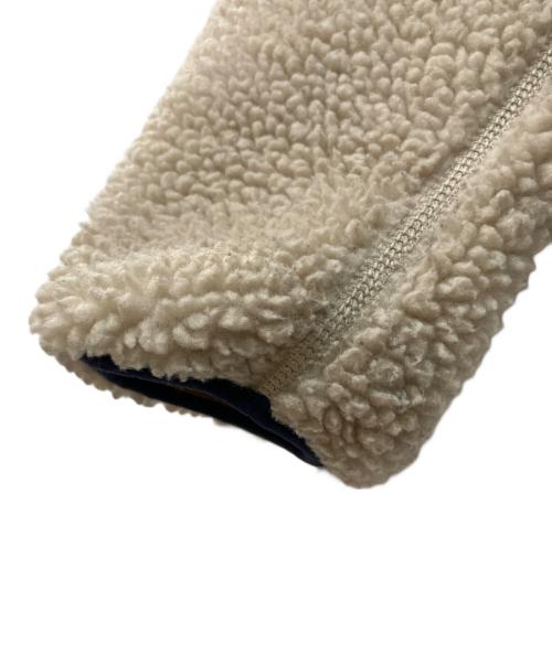 Patagonia（パタゴニア）Patagonia (パタゴニア) アウトドアウェア(クラシックレトロXジャケット) ベージュ サイズ:SIZE XXSの古着・服飾アイテム