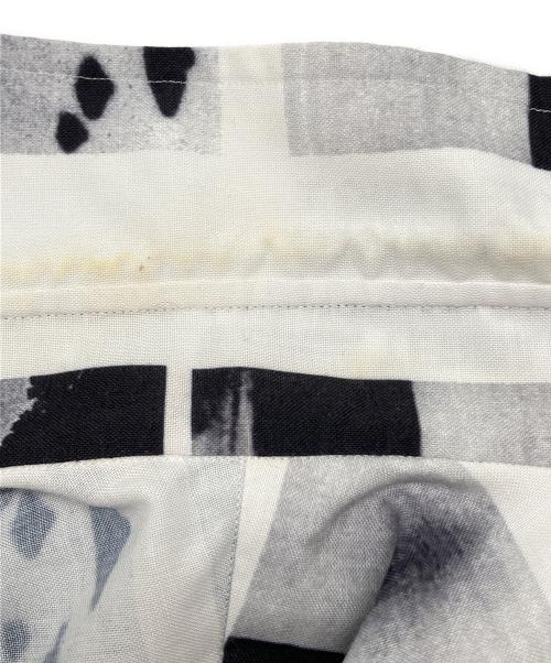 bodysong.（ボディソング）bodysong. (ボディソング) TOCANA SHIRTS ホワイト サイズ:不明の古着・服飾アイテム