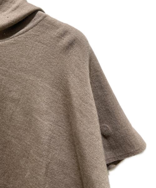 FENDI（フェンディ）FENDI (フェンディ) インサイド FFロゴ ウールポンチョ/Inside FF Logo Wool Poncho/FXX781 モカ サイズ:FREEの古着・服飾アイテム