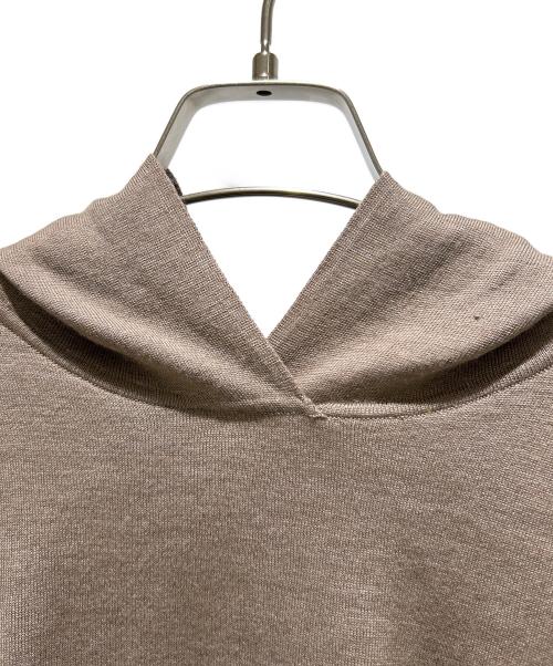 FENDI（フェンディ）FENDI (フェンディ) インサイド FFロゴ ウールポンチョ/Inside FF Logo Wool Poncho/FXX781 モカ サイズ:FREEの古着・服飾アイテム