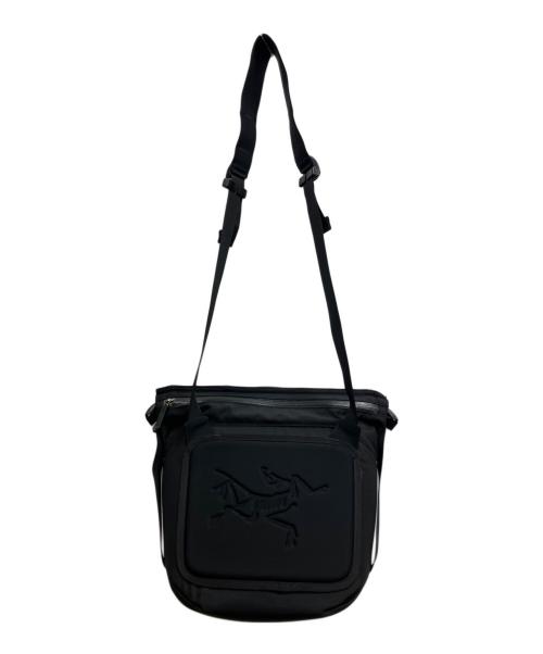 ARC'TERYX（アークテリクス）ARC'TERYX (アークテリクス) ARRO 8 SHOULDER BAG ブラックの古着・服飾アイテム
