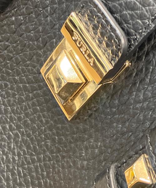 FURLA（フルラ）FURLA (フルラ) レザー2WAYショルダーバッグ ブラックの古着・服飾アイテム