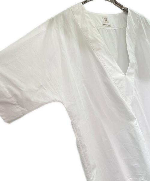 HERMES（エルメス）HERMES (エルメス) V-Neck H Logo Embroidered Blouse Vネック H刺繍ブラウス ホワイト サイズ:38の古着・服飾アイテム