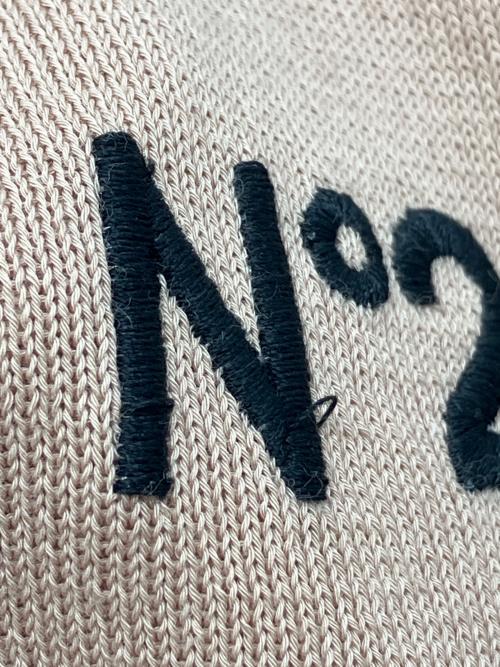 N°21（ヌメロヴェントゥーノ）N°21 (ヌメロヴェントゥーノ) 半袖ニット ブラウン サイズ:40の古着・服飾アイテム