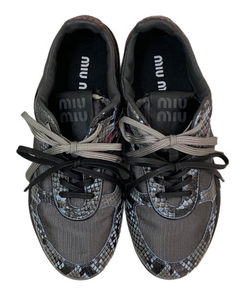 MIU MIU（ミュウミュウ）MIU MIU (ミュウミュウ) ジムナジウム テクニカルファブリックxパイソンプリントスニーカー スレートグレー/アストラルブルー サイズ:37　1/2の古着・服飾アイテム