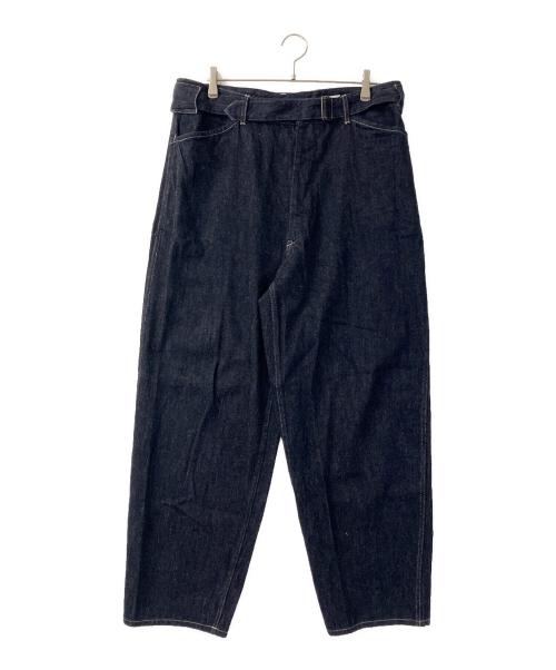 COMOLI（コモリ）COMOLI (コモリ) デニム ベルテッドパンツ インディゴ サイズ:4の古着・服飾アイテム